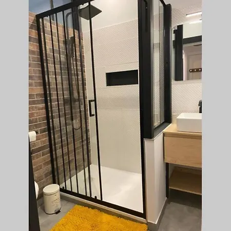 Апартаменты 60 M2 Au Coeur Du Centre