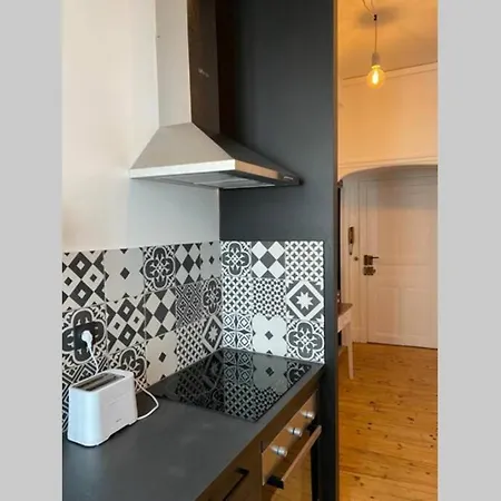 60 M2 Au Coeur Du Centre * Каор